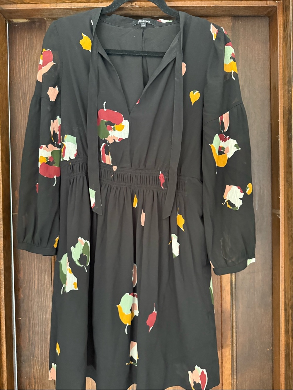 Madewell Black Long-Sleeve Floral Tie Detail Dress